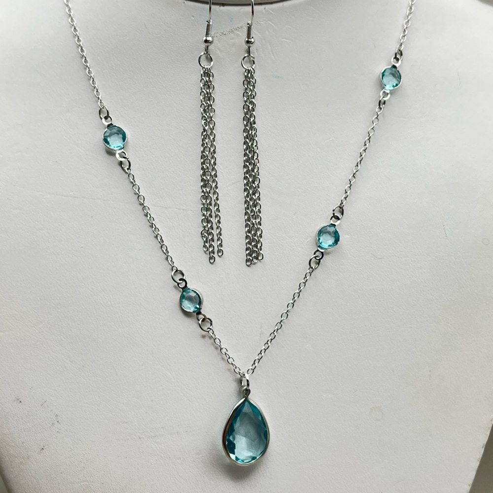 Elegant Silver and Aqua Blue Jewelry Set